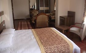 Yay Grand Hotel